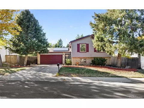2533 S Crystal St, Aurora, CO 80014