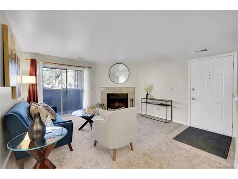 4680 White Rock Cir #8, Boulder, CO 80301