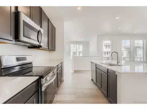 6827 E 149th Ave, Thornton, CO 80602 photo 5