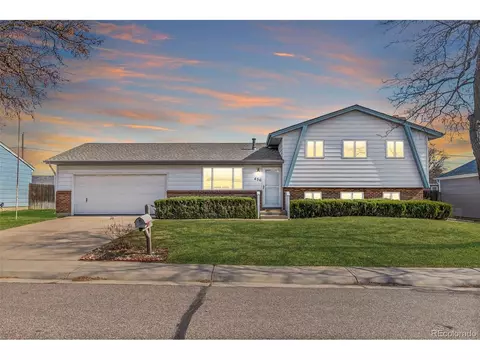 456 S Lima Cir, Aurora, CO 80012