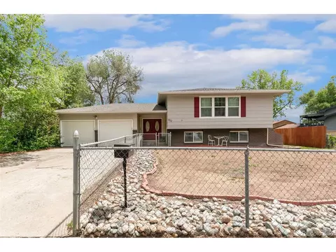 652 Fay Dr, Colorado Springs, CO 80911