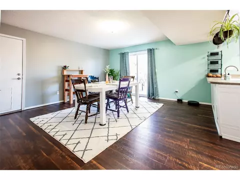 19727 E Oxford Dr, Aurora, CO 80013 photo 4