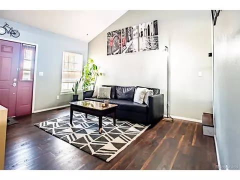 19727 E Oxford Dr, Aurora, CO 80013 photo 3