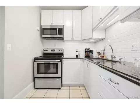 Kitchen - 521 E 14th Ave #18, Denver, CO 80203 photo 3 of 4