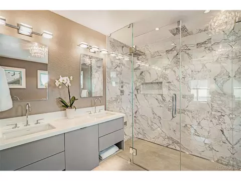 8296 E 28th Dr, Denver, CO 80238 photo 23