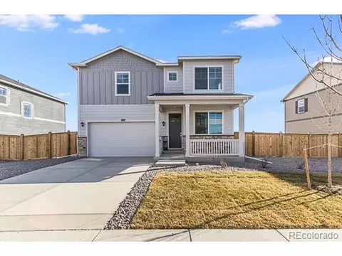 4206 Sandstone Dr, Longmont, CO 80504