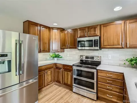 4693 E Weaver Cir, Centennial, CO 80121 photo 3