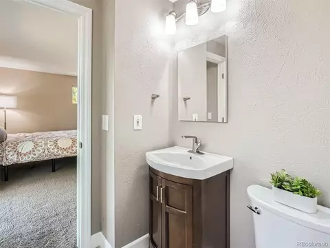 4693 E Weaver Cir, Centennial, CO 80121 photo 10
