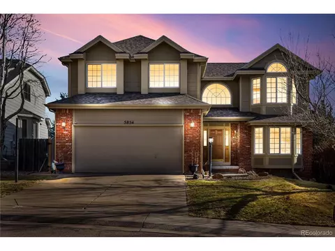 5854 S Danube St, Aurora, CO 80015