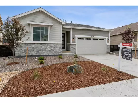 27565 E Archer Ave, Aurora, CO 80018 photo 2