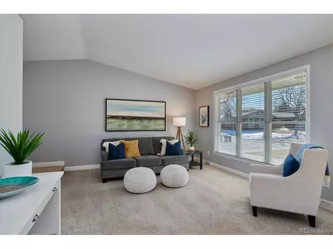 4493 E Peakview Cir, Centennial, CO 80121 photo 4