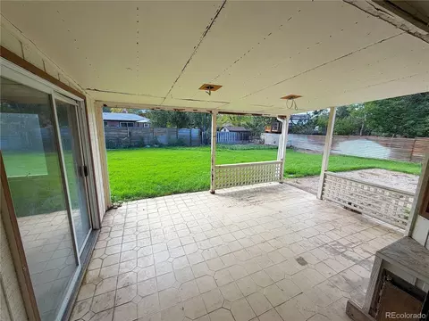 Exterior - 733 Cypress Dr, Boulder, CO 80303 photo 3 of 6