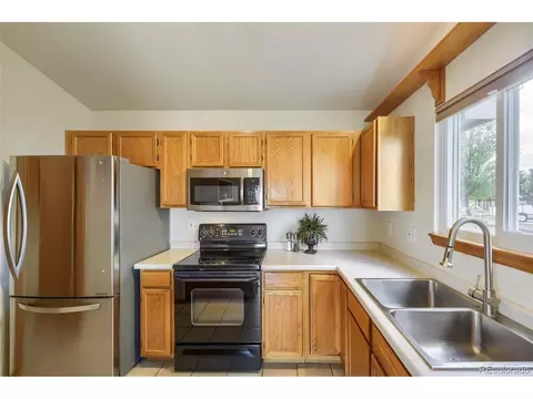 Kitchen - 34114 Prairie Loop, Elizabeth, CO 80107 photo 1 of 2