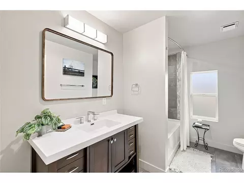 Bath - 1531 E Alameda Ave, Denver, CO 80209 photo 1 of 4