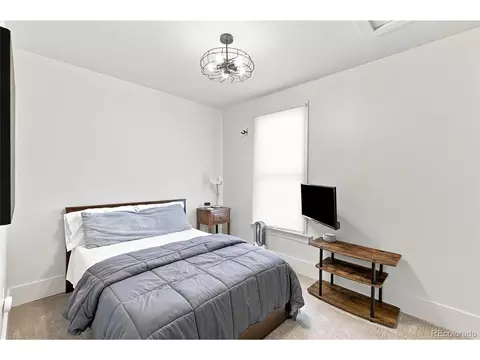 Bedroom - 1531 E Alameda Ave, Denver, CO 80209 photo 1 of 3