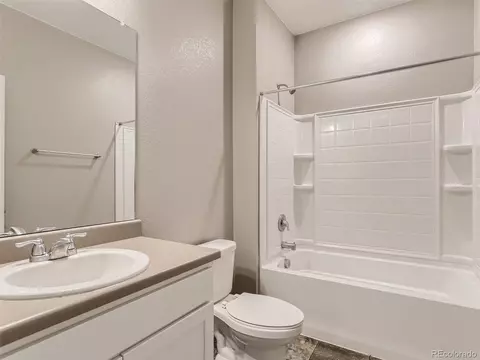 26762 E Byers Ave, Aurora, CO 80018 photo 19