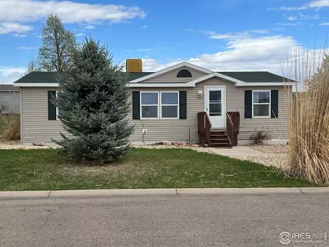 3205 Coyote Ln #142, Evans, CO 80620