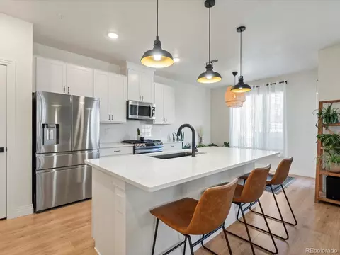 5771 S Addison Ct #35-B, Aurora, CO 80016