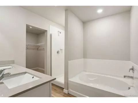 Bath - 48165 Shetland Dr, Bennett, CO 80102 photo 1 of 1