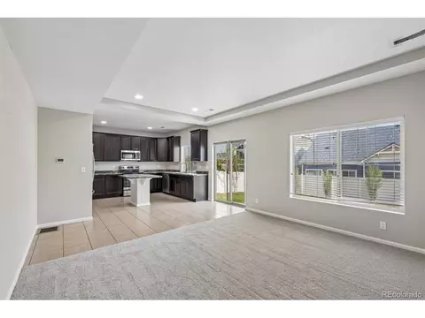18273 E 52nd Ave, Denver, CO 80249 photo 2