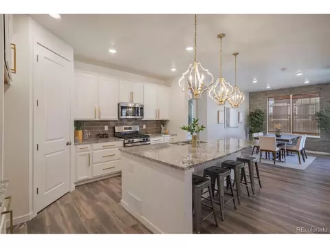 24428 E Ada Ave, Aurora, CO 80018 photo 2