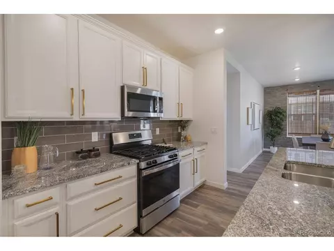 24428 E Ada Ave, Aurora, CO 80018 photo 9