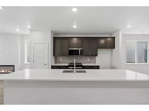 Kitchen - 5192 Gardner Pkwy, Longmont, CO 80504 photo 1 of 2