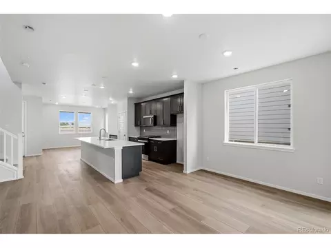 Living - 5192 Gardner Pkwy, Longmont, CO 80504 photo 1 of 4
