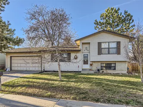 7169 W Frost Dr, Littleton, CO 80128
