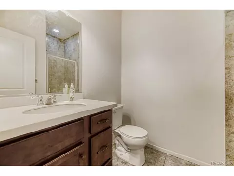 Bath - 19121 E Pacific Pl, Aurora, CO 80013 photo 3 of 5
