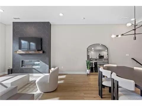 1435 W 68th Ave, Denver, CO 80221