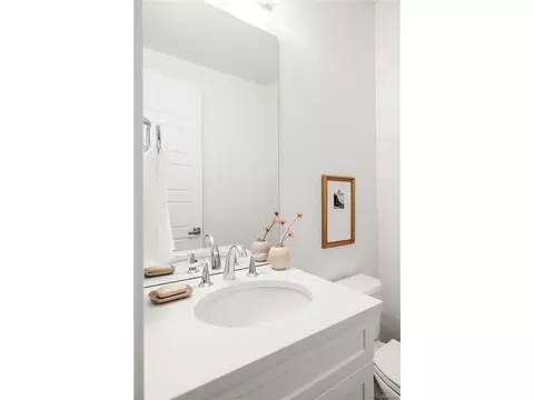 8901 E 52nd Pl, Denver, CO 80238 photo 14