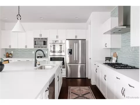 8901 E 52nd Pl, Denver, CO 80238 photo 4
