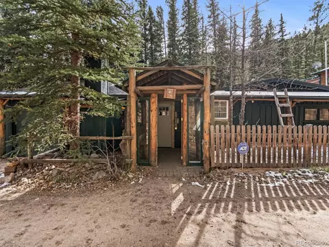 972 Fox Creek Rd, Glen Haven, CO 80532
