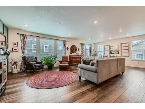 23098 E Narrowleaf Dr, Aurora, CO 80016 photo 5