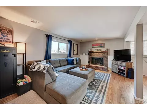 4678 Euclid Ave, Centennial, CO 80121 photo 7