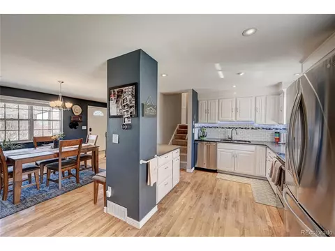 4678 Euclid Ave, Centennial, CO 80121 photo 5