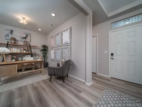 21885 E 51st Dr, Aurora, CO 80019 photo 2