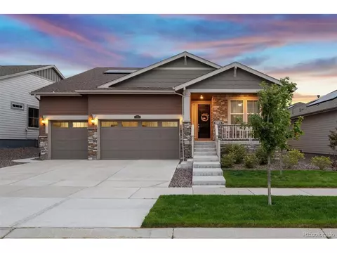 8801 S Ukraine Ct, Aurora, CO 80016