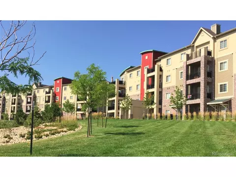 725 Elmhurst Dr #205, Highlands Ranch, CO 80129