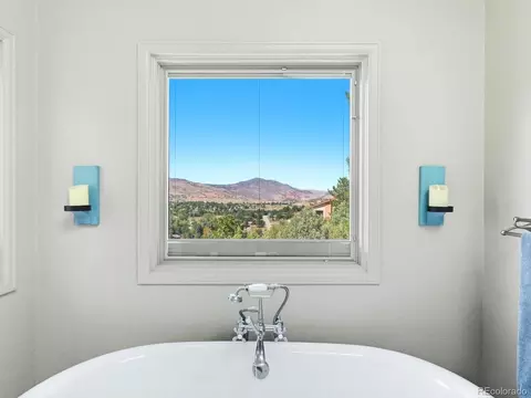 Bath - 5961 Crestbrook Dr, Morrison, CO 80465 photo 3 of 5