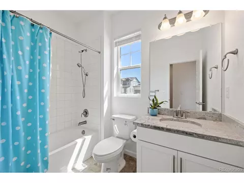 27995 E 6th Pl, Aurora, CO 80018 photo 24