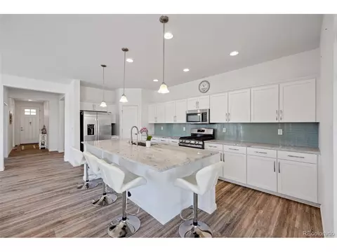 27995 E 6th Pl, Aurora, CO 80018 photo 7