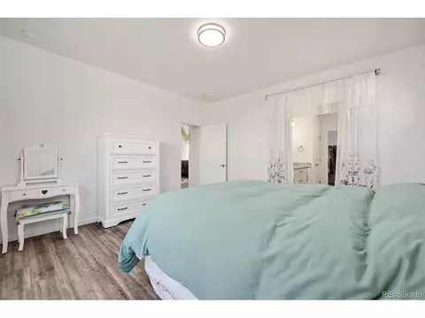 27995 E 6th Pl, Aurora, CO 80018 photo 18