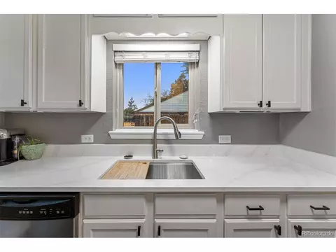 3325 E 31st Ave, Denver, CO 80205 photo 13