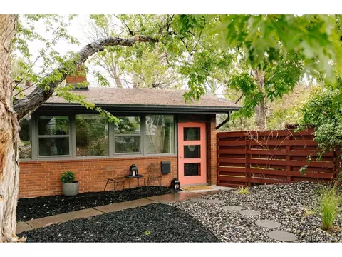 2940 S Marion St, Englewood, CO 80113