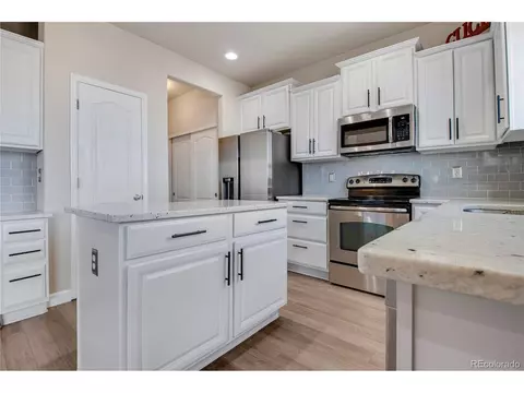 24317 E Powers Ave, Aurora, CO 80016 photo 2