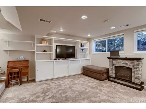 21053 E Crestline Cir, Centennial, CO 80015 photo 17