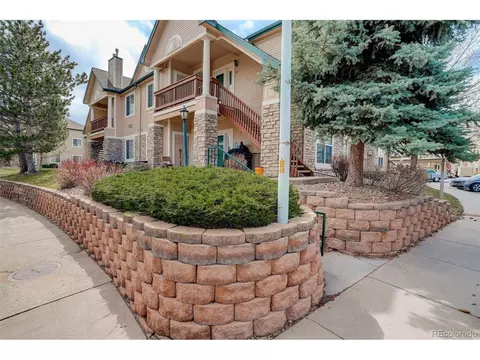 4054 S Crystal Cir #204, Aurora, CO 80014