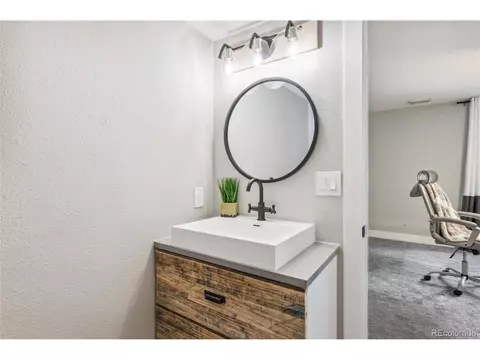 8523 E Jamison Ave, Centennial, CO 80112 photo 22